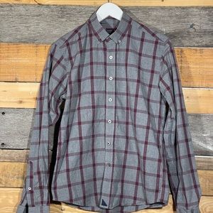 Untuckit x-small XS men’s dress shirt grey / maroon
